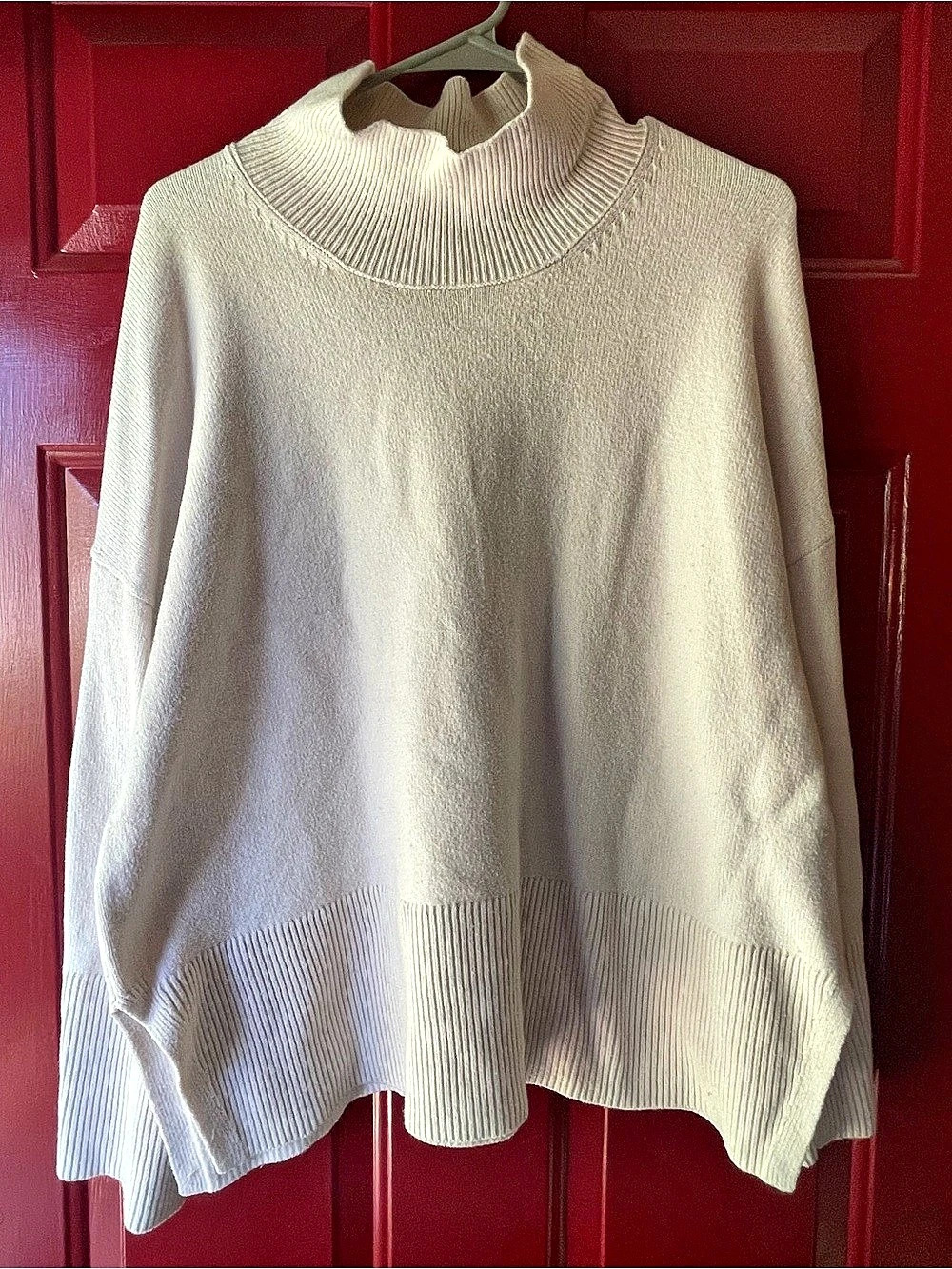 Banana Republic Cream Cowl Neck Sweater Size XL Like New